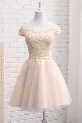 A Line Off Shoulder Tulle Short Homecoming with Appliques Mini Sweet 16 Dress