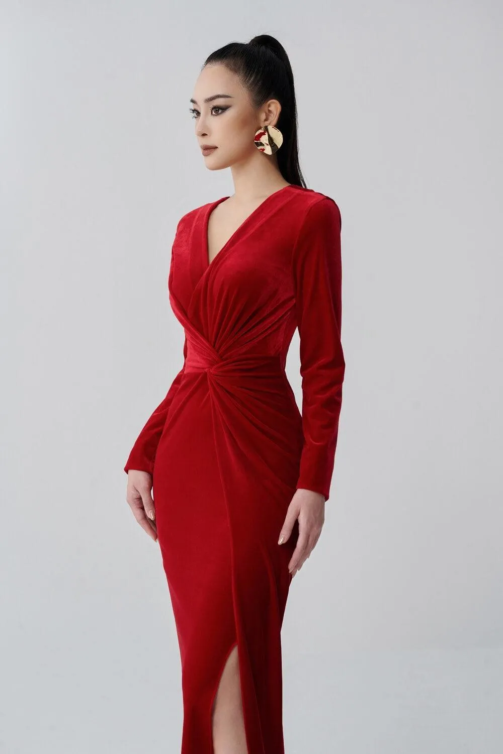 Becky Slit V-Neck Velvet Midi Dress