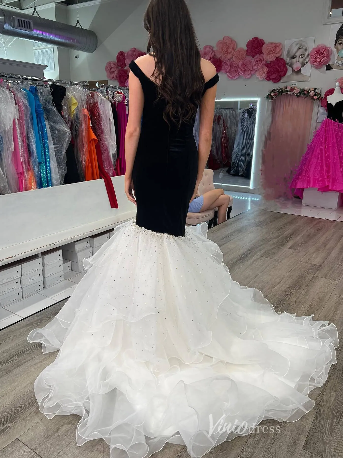 Black and White Velvet Mermaid Prom Dresses Ruffled Off the Shoulder Formal Gown FD4064