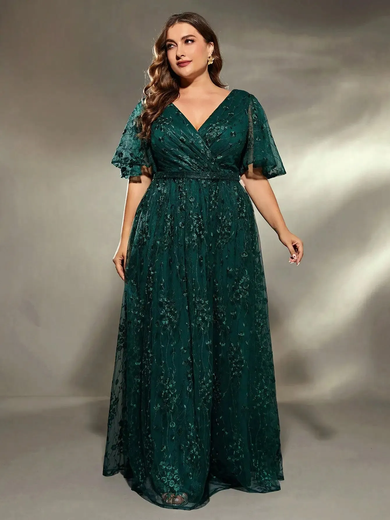 Dark Green V Neck Lace Plus Size Party Dress