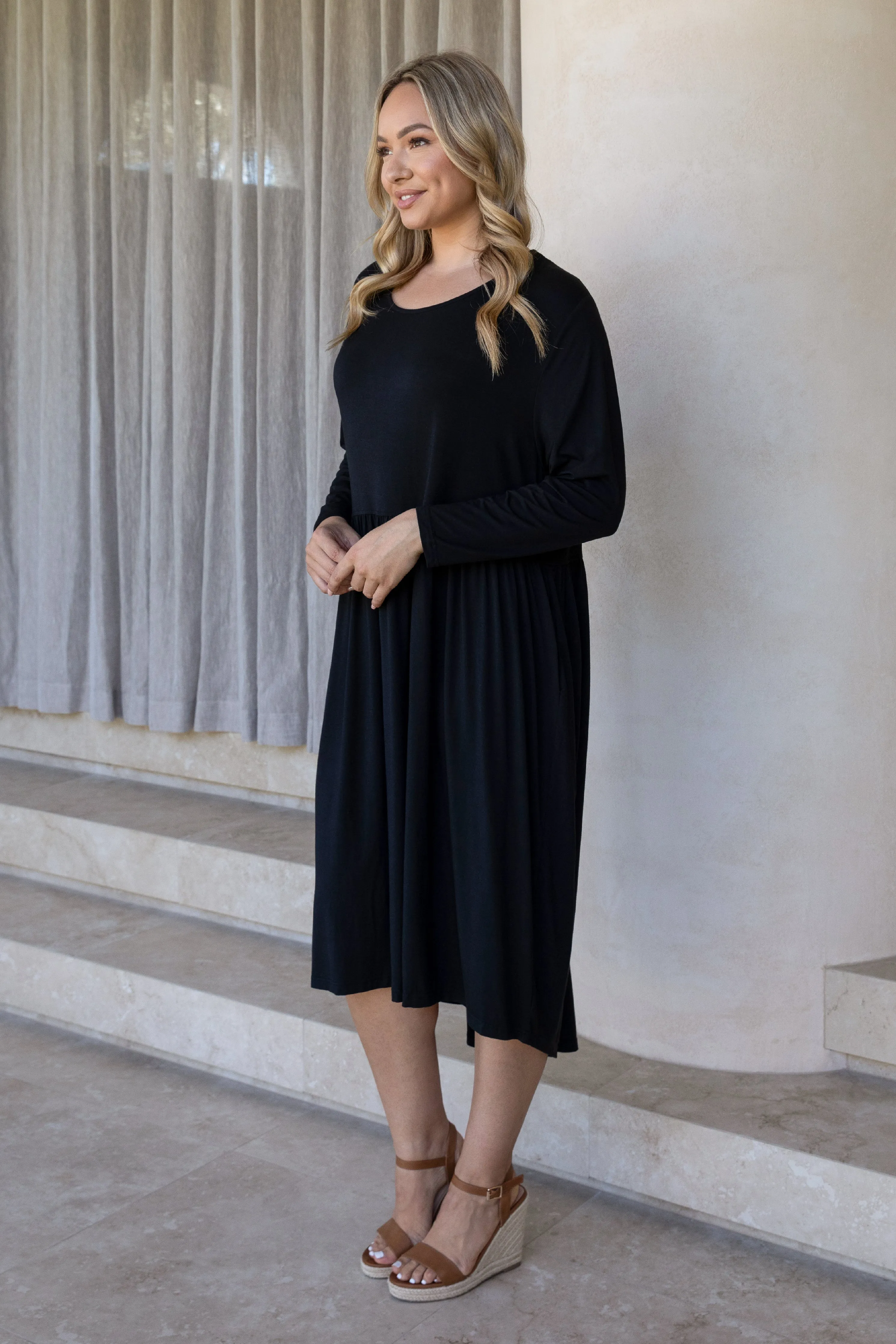 FINAL SALE Juniper Dress in Black