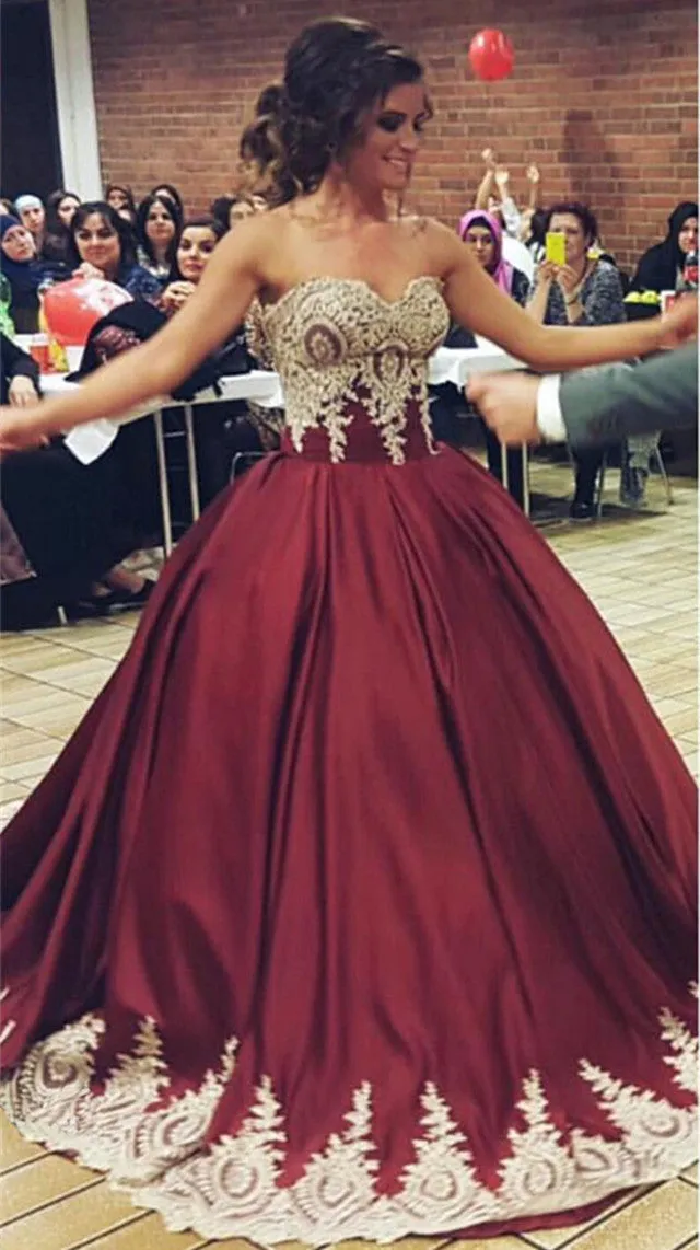 Gold Lace Appliques Sweetheart Burgundy Satin Quinceanera Dresses Ball Gowns