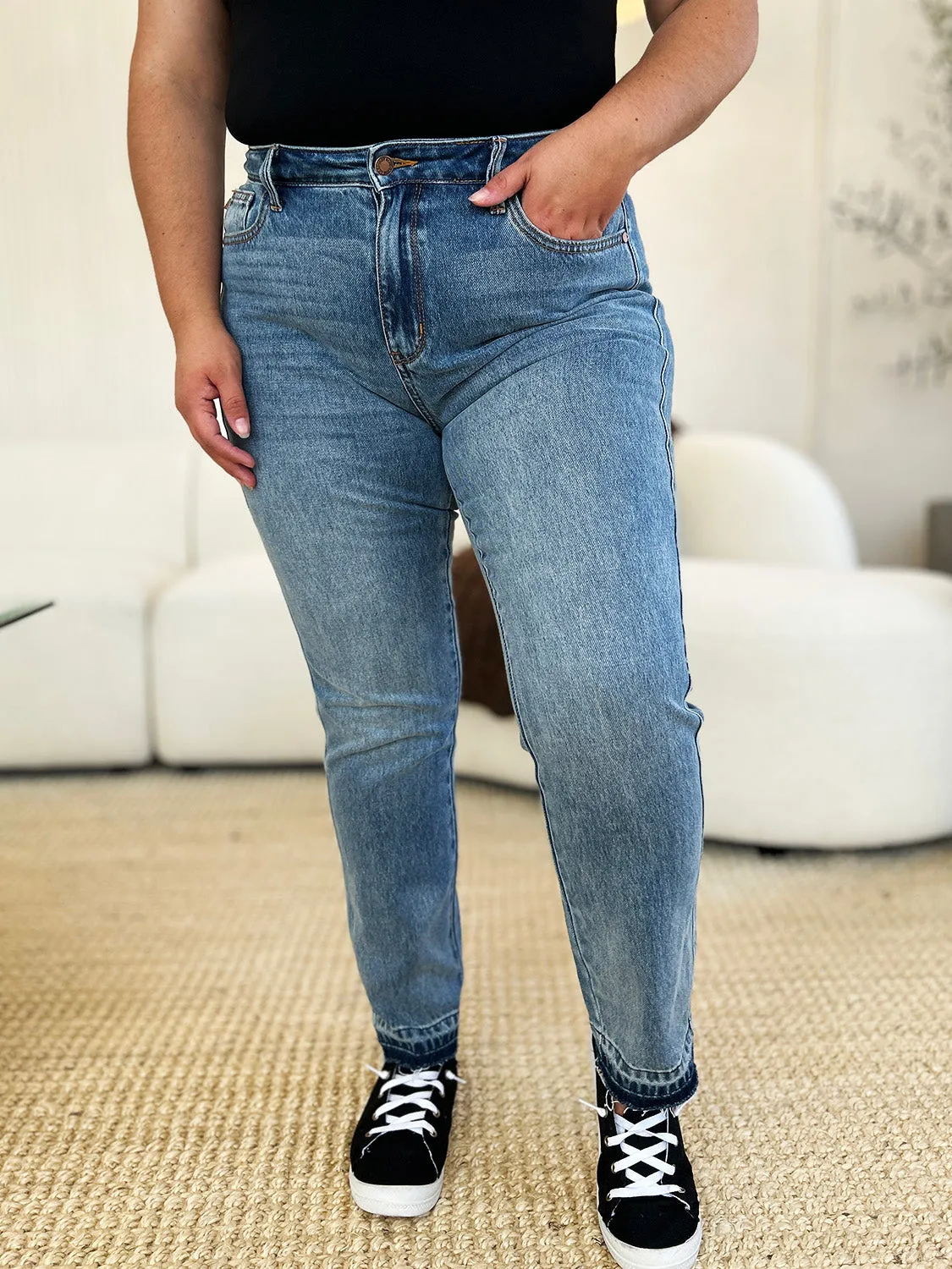 Judy Blue, Mid Rise Rigid Magic Release Hem Boyfriend Jeans