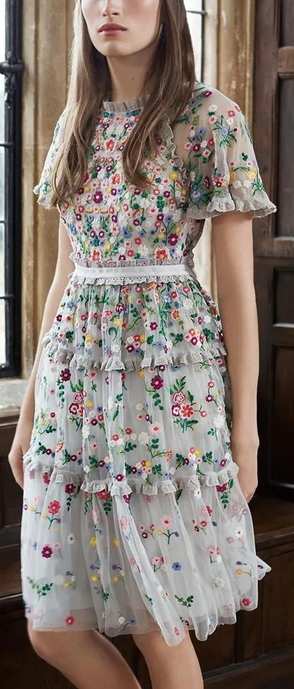 'Lazy Daisy' Dress