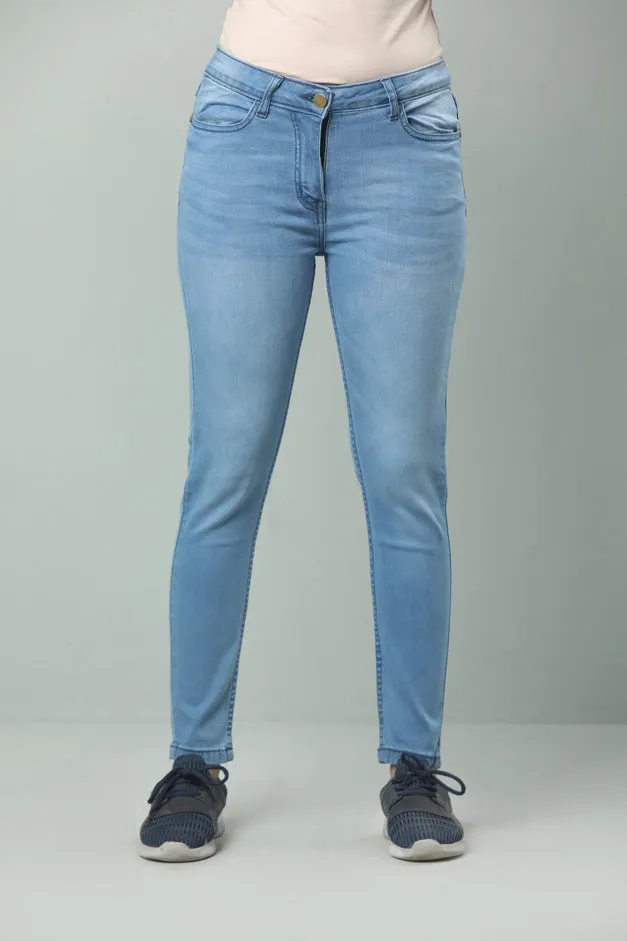 LIGHT BLUE DENIM JEANS