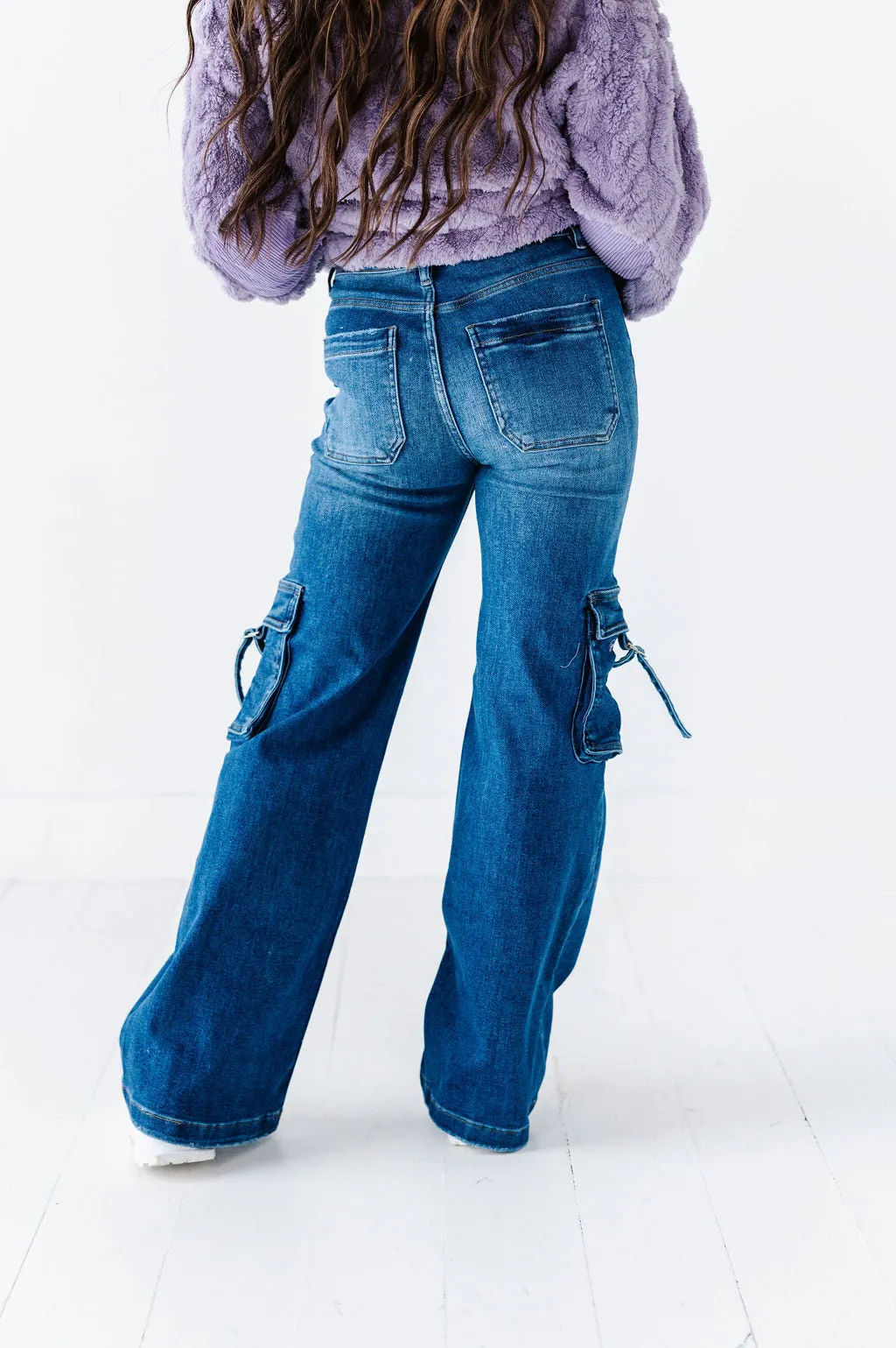 Lila High Rise Cargo Pocket Wide Jean