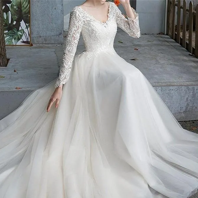 Long Sleeve A-Line Wedding Dress