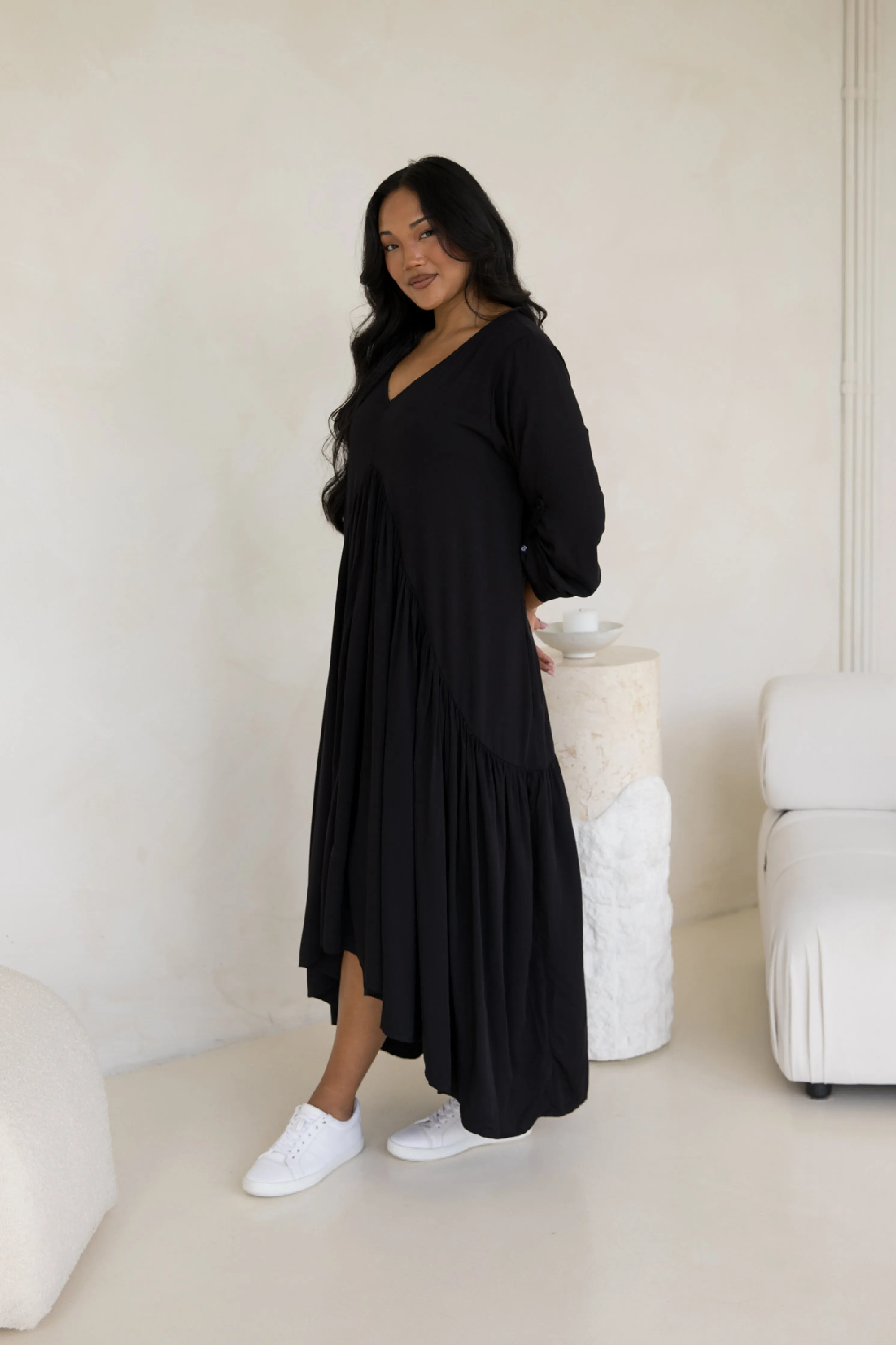 Long Sleeve Peak Maxi Dress in Black