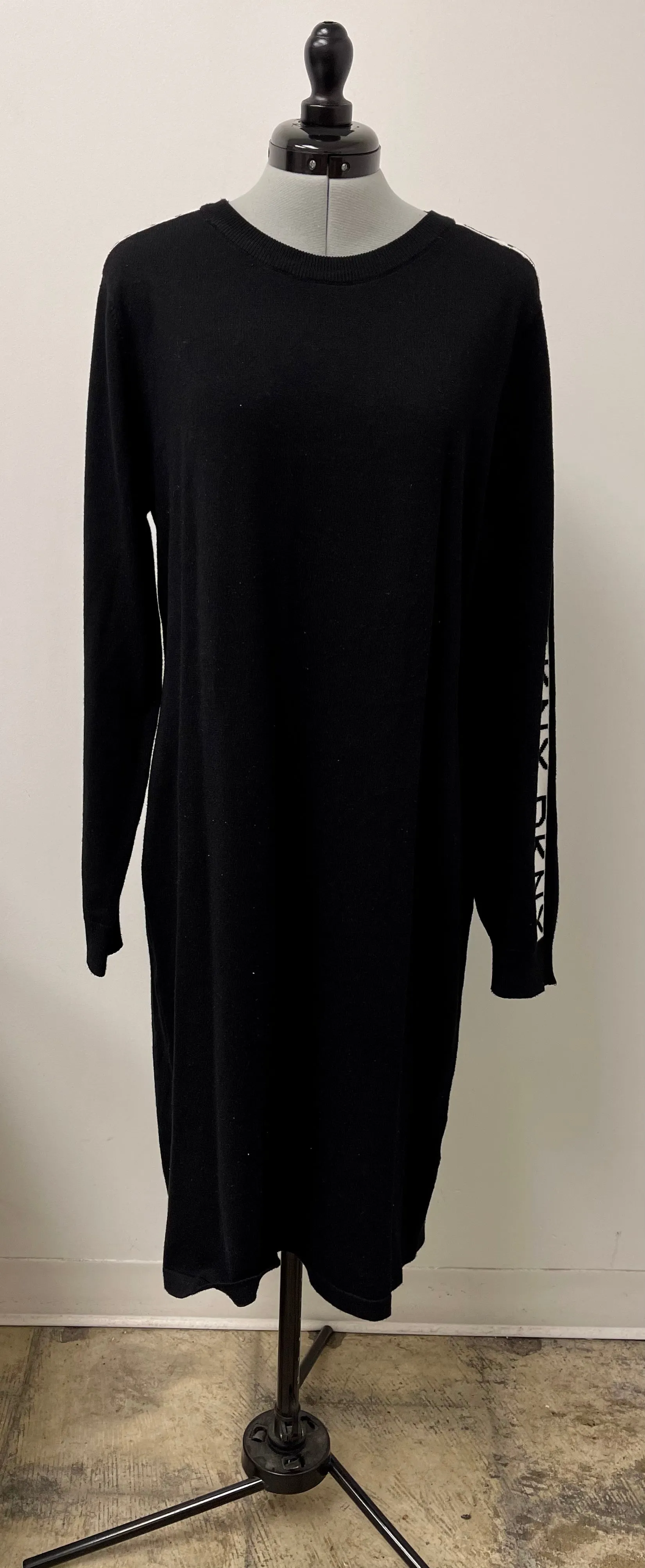 Women’s DKNY Long Sleeve Dress, Extra Large